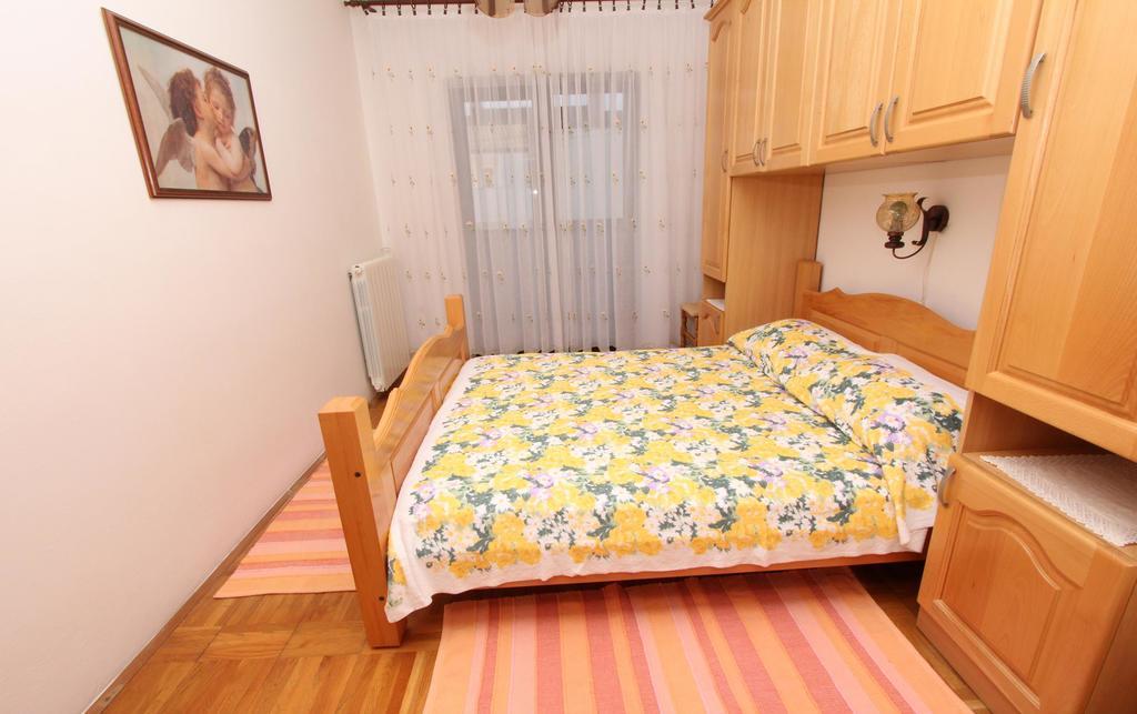 Apartments Maruchita Ровинь Экстерьер фото