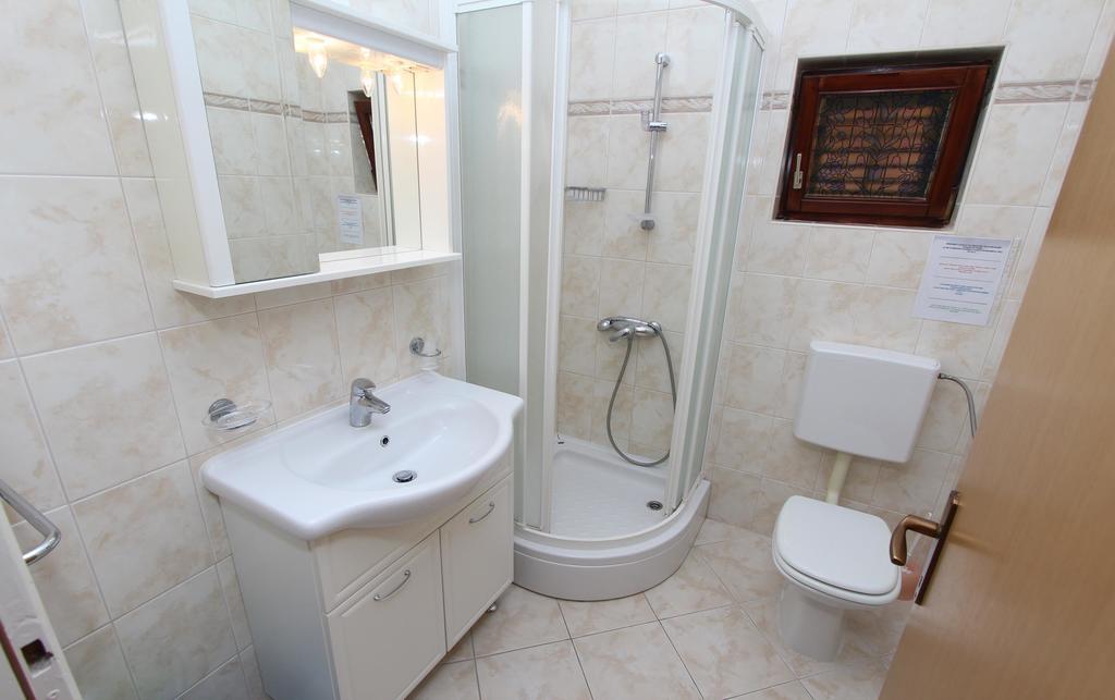 Apartments Maruchita Ровинь Экстерьер фото