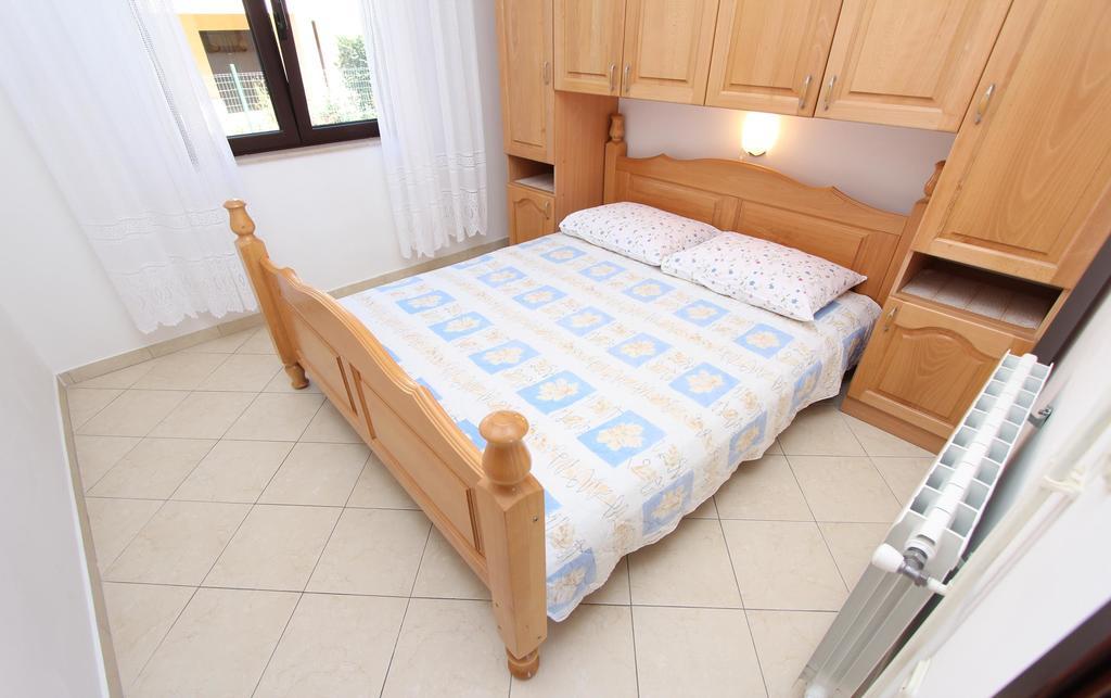 Apartments Maruchita Ровинь Экстерьер фото